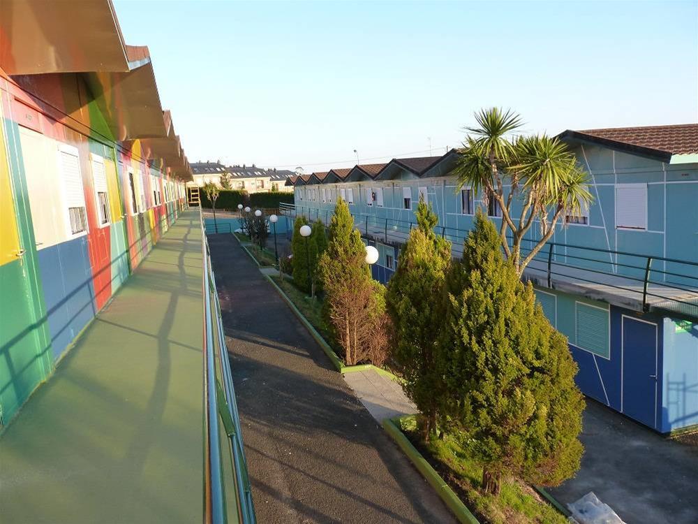Pension Compostela Inn Cacheiras Exterior foto